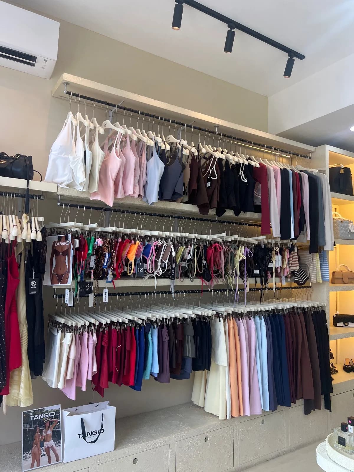 KITTY Boutique